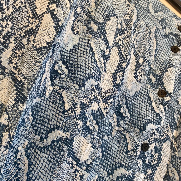 ZADIG&VOLTAIRE Gorgeous 100% silk skirt. 
Modern and versatile. - Picture 5 of 8